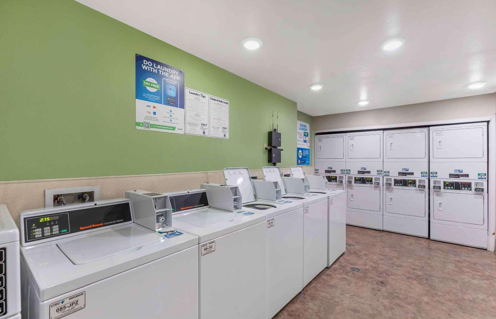 Extended Stay America Suites - Denver - Airport 오로라 외부 사진