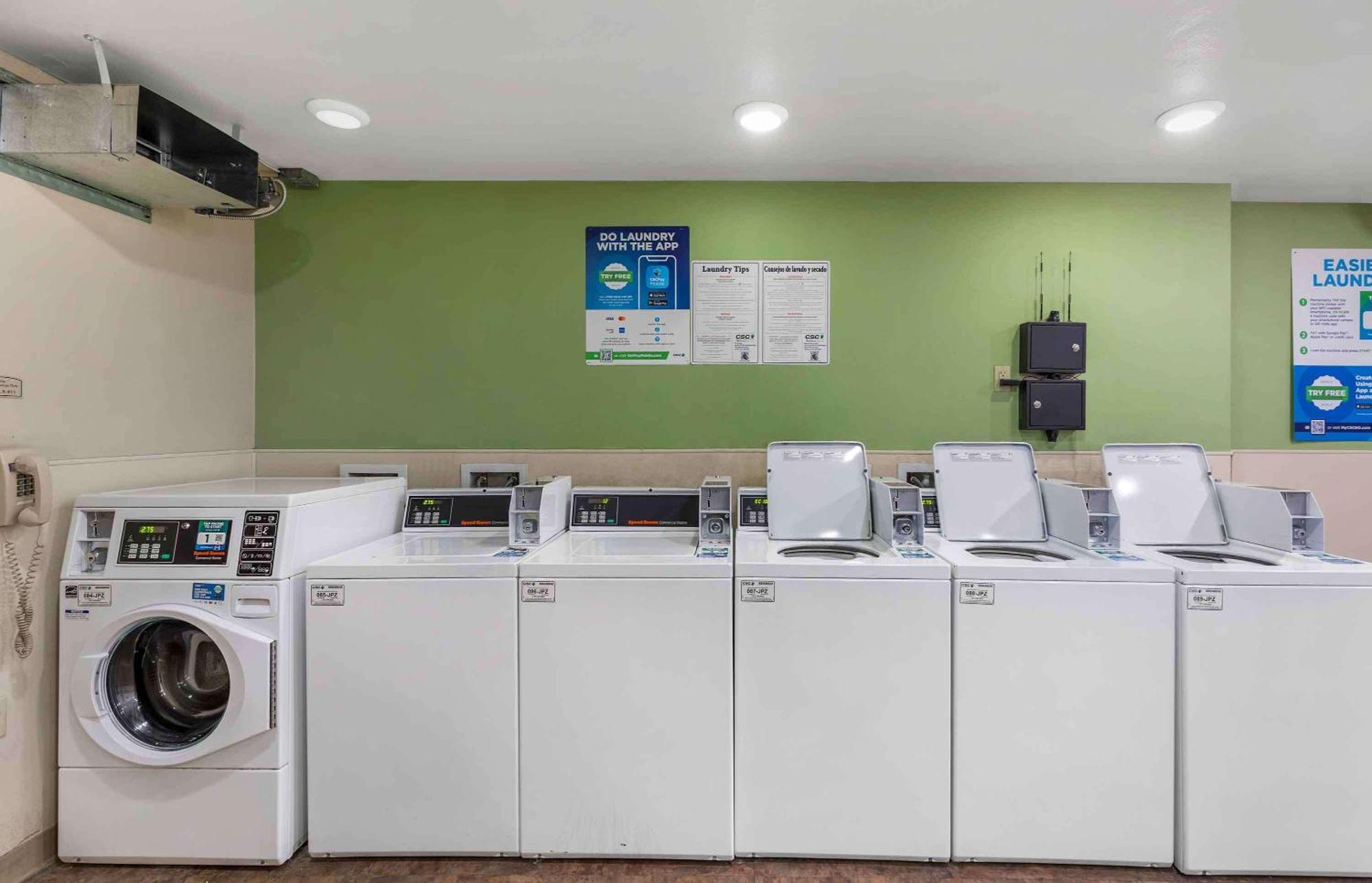 Extended Stay America Suites - Denver - Airport 오로라 외부 사진